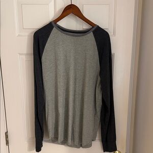 Goodfellow & Co Men's Two-Tone Long Sleeve Tee